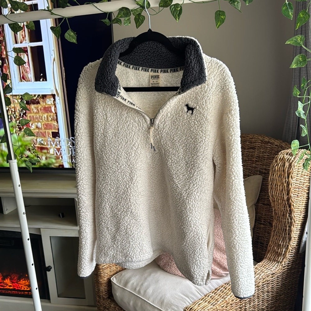 Victoria’s Secret PINK Sherpa Quarter-Zip Pullover White Gray Fleece Sweater
